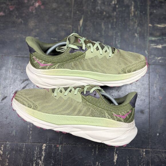 Hoka One One Challenger ATR 7 Womens 10B Green Running Sneaker Comfort Shoes - Picture 2 of 6